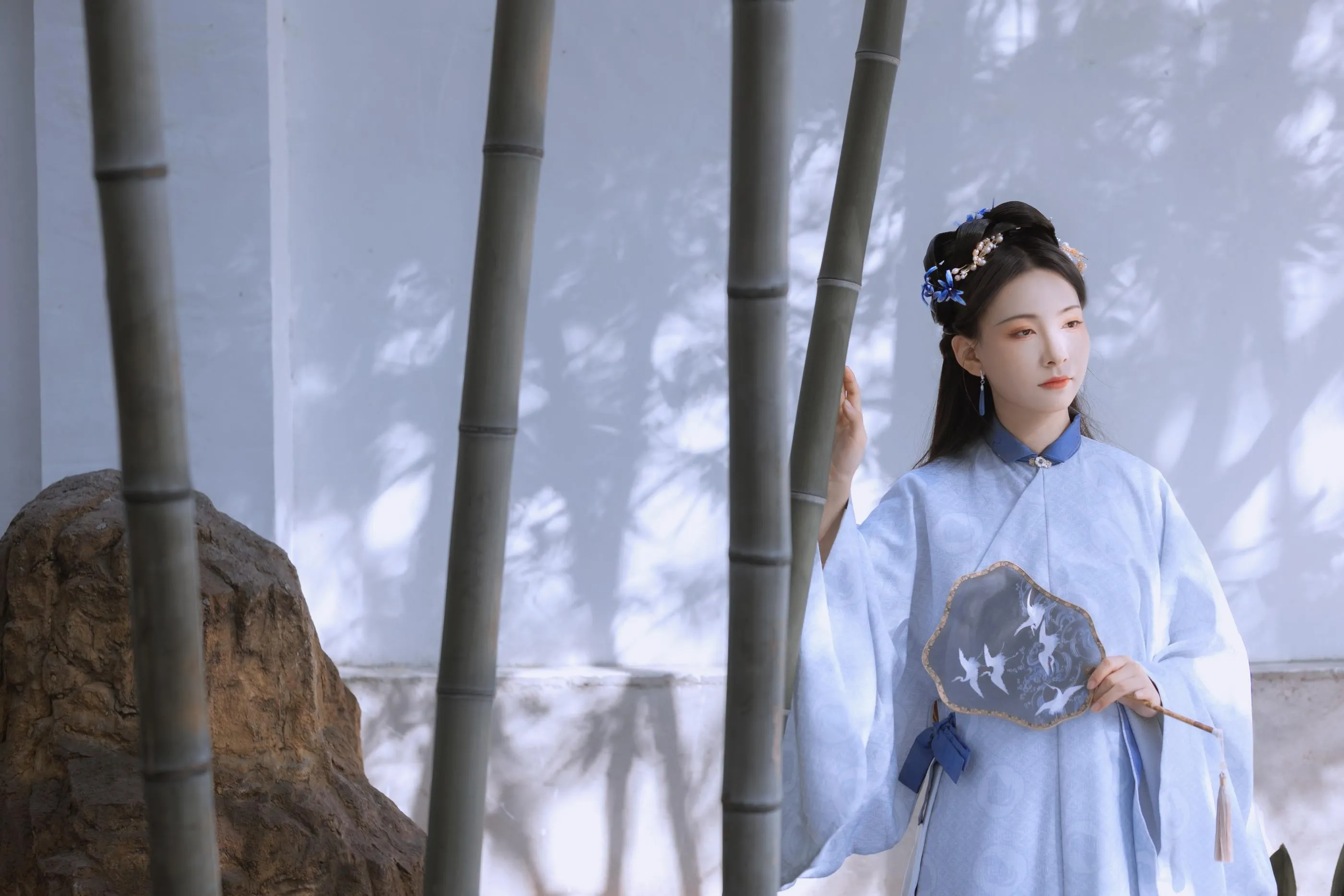 [YITUYU艺图语]2022.02.15 蓝灵 一念 [37P]插图1